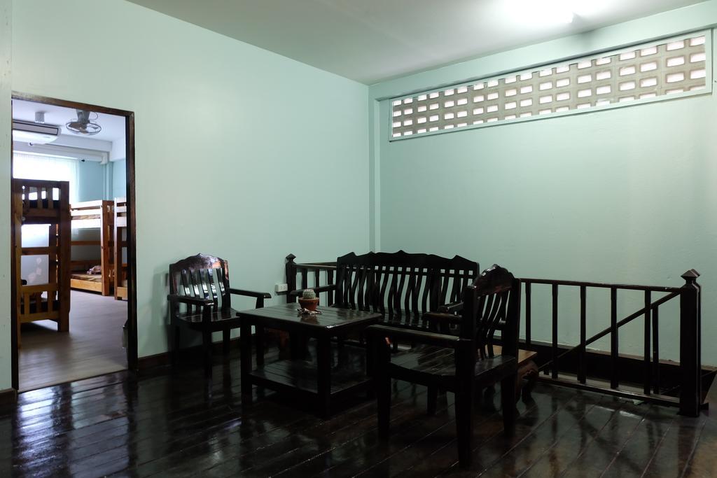 Top Best Hostel Chiangmai Chiang Mai Exteriör bild