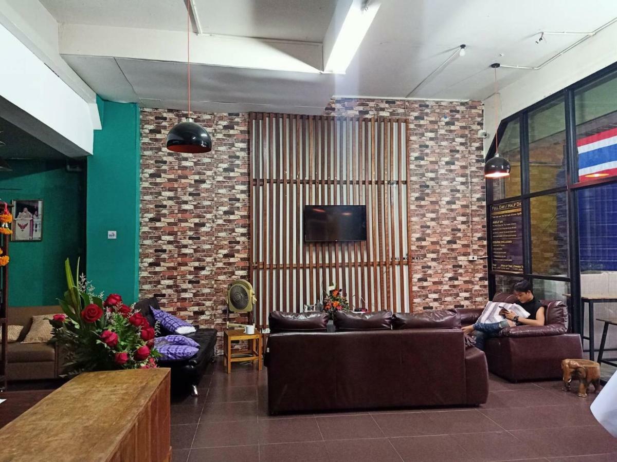 Top Best Hostel Chiangmai Chiang Mai Exteriör bild